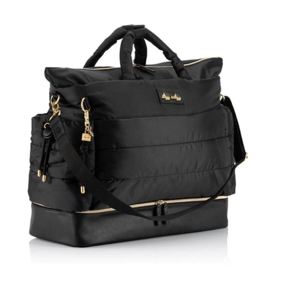 Dream Weekender Bag by Itzy Ritzy.